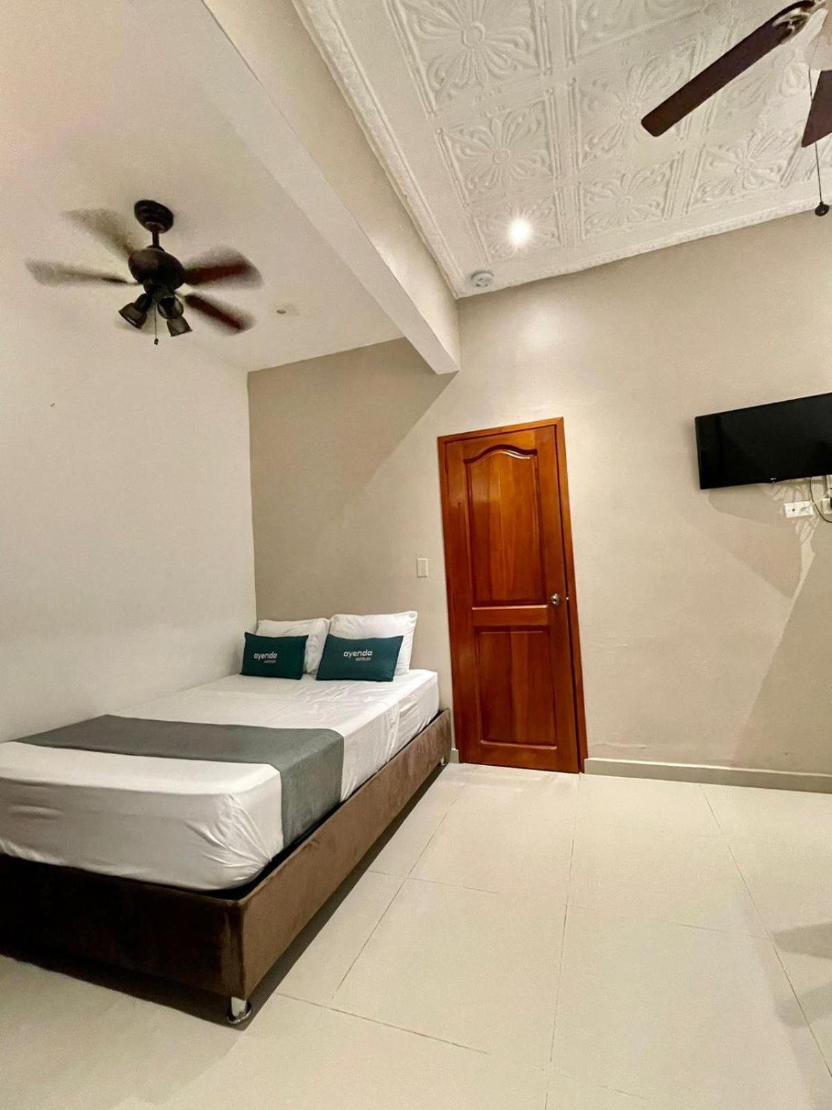 Casa Roman 2*